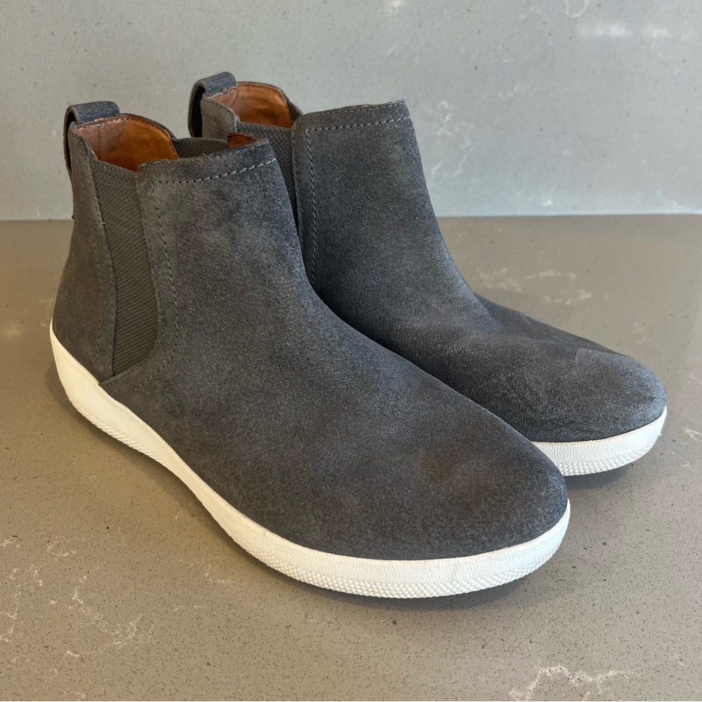 Fit Flop Gray Suede Ankle Boots Booties Shoes Women’s Size 6.5 - Picture 3 of 12
